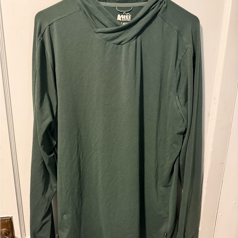 REI Sahara Sun Shade Hoodie - Men’s Large - Forest green.